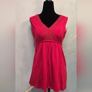 LOFT Y2k Babydoll/Empire Waist Red Sleeveless Top Crochet Lace Neckline Tie Back